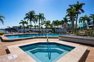 1007 Gulf Dr N, Bradenton Beach, FL 34217 - Photo 23