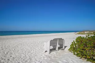1007 Gulf Dr N, Bradenton Beach, FL 34217 - Photo 27