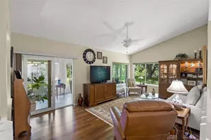 4239 Carriage Dr, Sarasota, FL 34241 - Photo 7