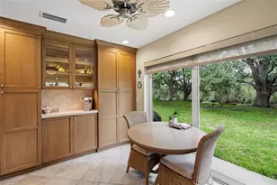 4239 Carriage Dr, Sarasota, FL 34241 - Photo 17