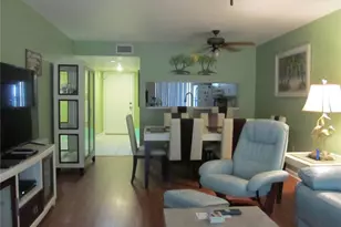 4733 Winslow Beacon, Sarasota, FL 34235 - Photo 3