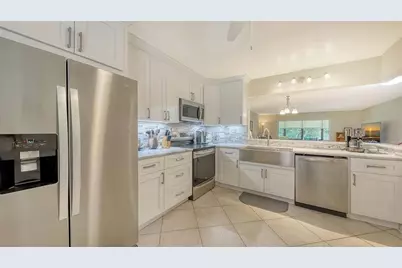 427 Palm Tree Drive #427, Bradenton, FL 34210 - Photo 7