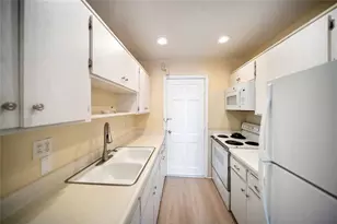 200 The Esplanade N, Venice, FL 34285 - Photo 9