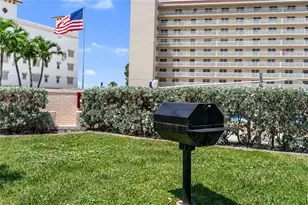 200 The Esplanade N, Venice, FL 34285 - Photo 33