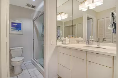 2075 Gulf Of Mexico Drive #T1-108, Longboat Key, FL 34228 - Photo 25