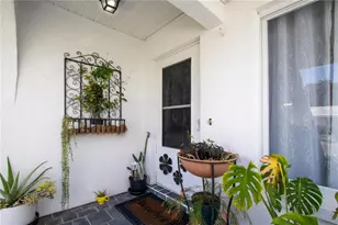 3906 Chinaberry Rd, Bradenton, FL 34208 - Photo 7