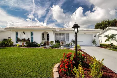 3906 Chinaberry Road, Bradenton, FL 34208 - Photo 3