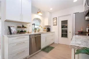 3906 Chinaberry Rd, Bradenton, FL 34208 - Photo 29