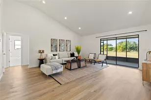 4004 Hidden River Ln, Sarasota, FL 34240 - Photo 3