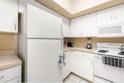 4142 Central Sarasota Parkway #1415, Sarasota, FL 34238 - Photo 9