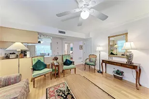 516 Howard Ct, Sarasota, FL 34236 - Photo 9