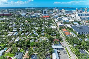 516 Howard Ct, Sarasota, FL 34236 - Photo 3