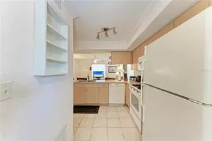 516 Howard Ct, Sarasota, FL 34236 - Photo 15