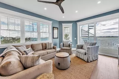 112 11th Street S, Bradenton Beach, FL 34217 - Photo 23