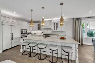 112 11th St S, Bradenton Beach, FL 34217 - Photo 13