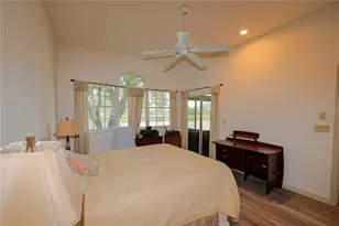 5633 E Long Common Ct, Sarasota, FL 34235 - Photo 17