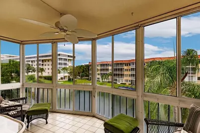 1250 N Portofino Drive #302, Sarasota, FL 34242 - Photo 3