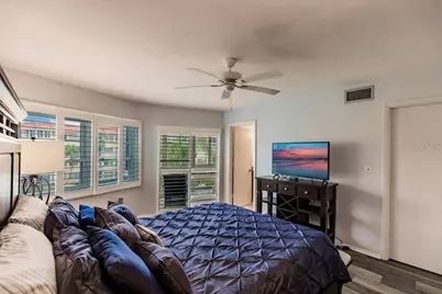 1250 N Portofino Drive #302, Sarasota, FL 34242 - Photo 11