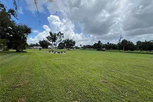 3337 Springmill Cir, Sarasota, FL 34239 - Photo 39