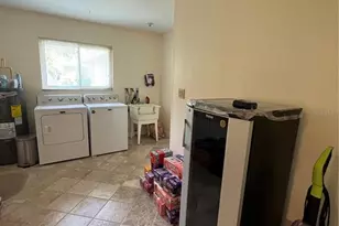 3337 Springmill Cir, Sarasota, FL 34239 - Photo 25