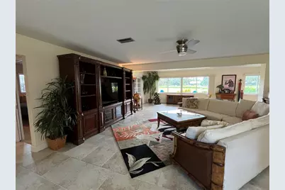 3337 Spring Mill Circle, Sarasota, FL 34239 - Photo 9