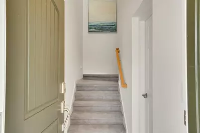 10042 Crooked Creek Drive #203, Venice, FL 34293 - Photo 3