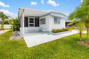 808 53rd Ave E, Bradenton, FL 34203 - Photo 1