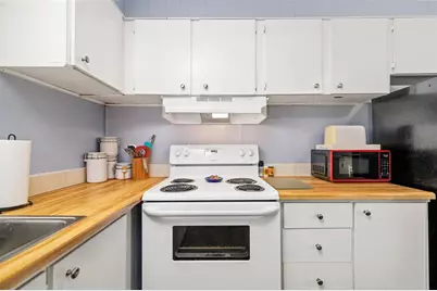 808 53rd Avenue E #194F, Bradenton, FL 34203 - Photo 9