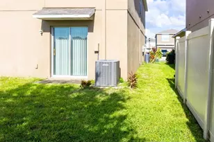 6531 Trent Creek Dr, Ruskin, FL 33573 - Photo 37