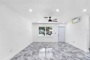 3938 Vana Dr, Sarasota, FL 34241 - Photo 5