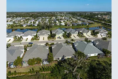 4025 Wildgrass Place, Parrish, FL 34219 - Photo 9