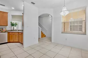 3811 Parkridge Cir, Sarasota, FL 34243 - Photo 7