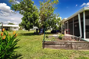 808 Mandarin Cir, Bradenton, FL 34208 - Photo 51