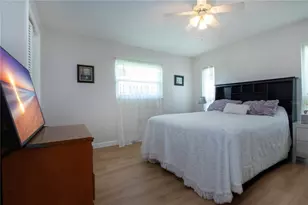 808 Mandarin Cir, Bradenton, FL 34208 - Photo 39