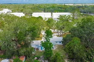 1362 25th St, Sarasota, FL 34234 - Photo 7