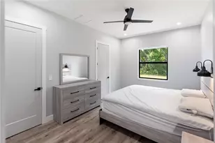 16451 Chamberlain Blvd, Port Charlotte, FL 33954 - Photo 17