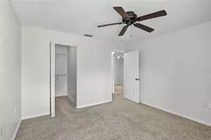 8827 Manor Loop, Lakewood Ranch, FL 34202 - Photo 17