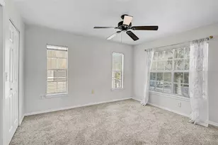 8827 Manor Loop, Lakewood Ranch, FL 34202 - Photo 11