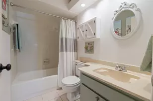 4846 Village Gardens Dr, Sarasota, FL 34234 - Photo 11