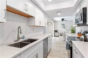 6005 Midnight Pass Rd, Sarasota, FL 34242 - Photo 13