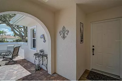 7341 Golf Pointe Circle, Sarasota, FL 34243 - Photo 7