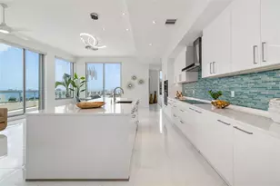 111 S Pineapple Ave, Sarasota, FL 34236 - Photo 11