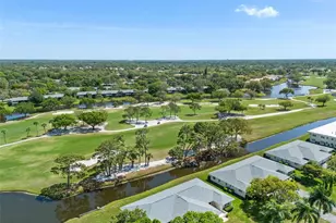 7082 W Country Club Dr N, Sarasota, FL 34243 - Photo 53