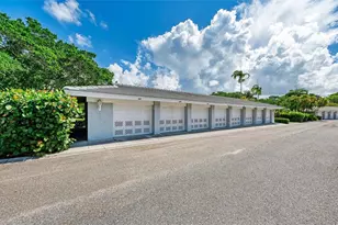 1247 Edgewater Cir, Bradenton, FL 34209 - Photo 31