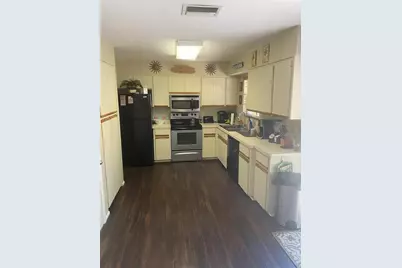 5712 34th Court W, Bradenton, FL 34210 - Photo 9