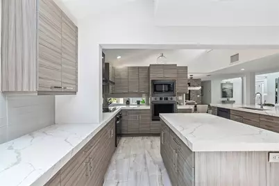 1100 Westway Drive, Sarasota, FL 34236 - Photo 13