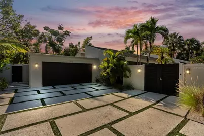 1100 Westway Drive, Sarasota, FL 34236 - Photo 1