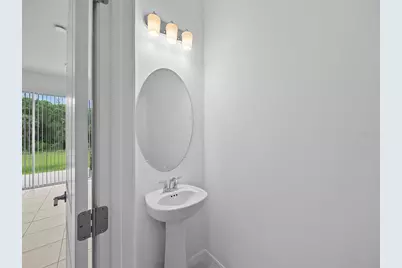 8581 Lunar Skye Street, Sarasota, FL 34241 - Photo 11