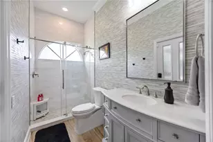 7555 Tori Way, Lakewood Ranch, FL 34202 - Photo 31