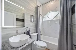 7555 Tori Way, Lakewood Ranch, FL 34202 - Photo 25